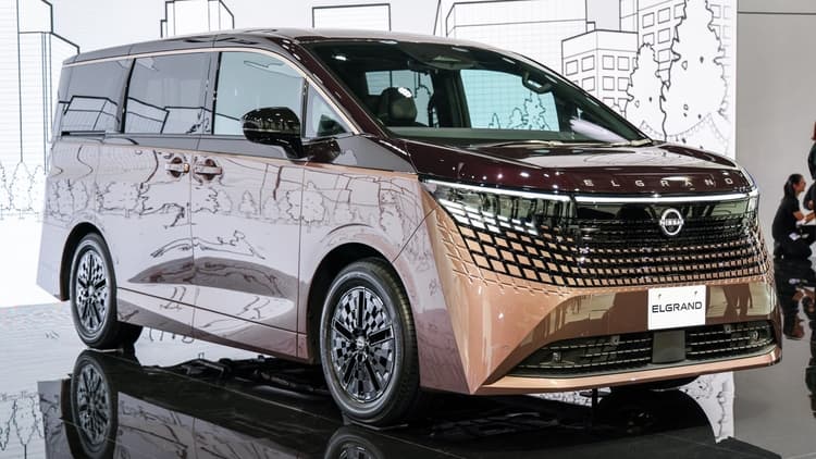 Nissan Elgrand 2026 – Lưới tản nhiệt Kumiko tại Japan Mobility Show